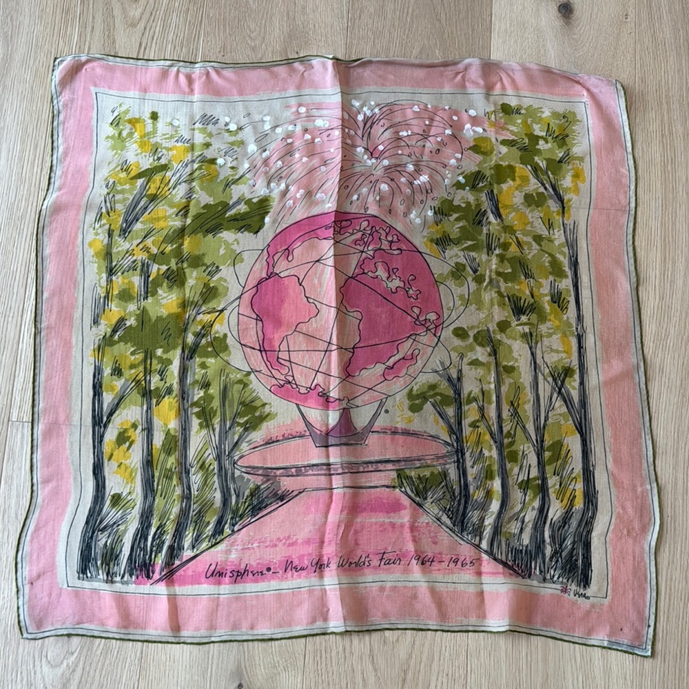 RARE New York World’s Fair Vintage Vera Neumann Globe 🌎 Scenic Silk Scarf - Picture 1 of 5